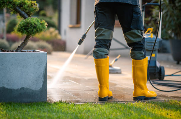 Best Garage Pressure Washing  in Chadwicks, NY